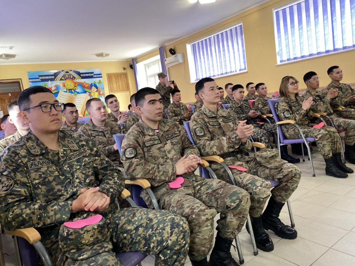 «Қазақстан – біздің мақтанышымыз: Отанға деген сүйіспеншілікпен бірлікте» кездесу